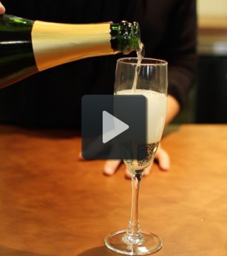 Sparkling-Wine-Video-Amy