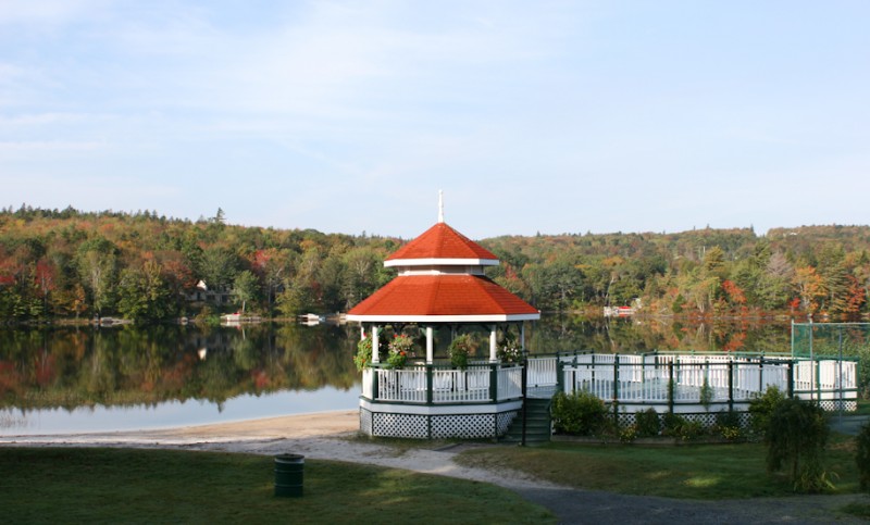 Inn on the Lake