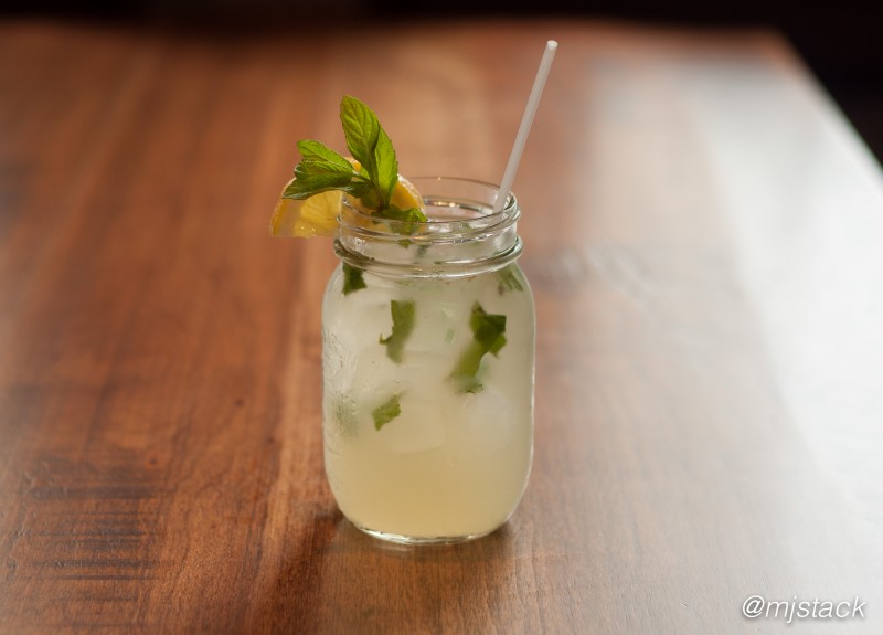 NovaNatural Lemonade