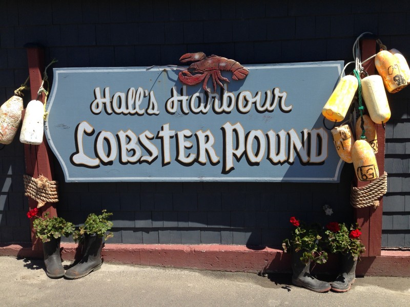 Hall's harbour Sign