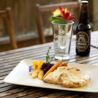 Mateus Bistro - Apple Patio