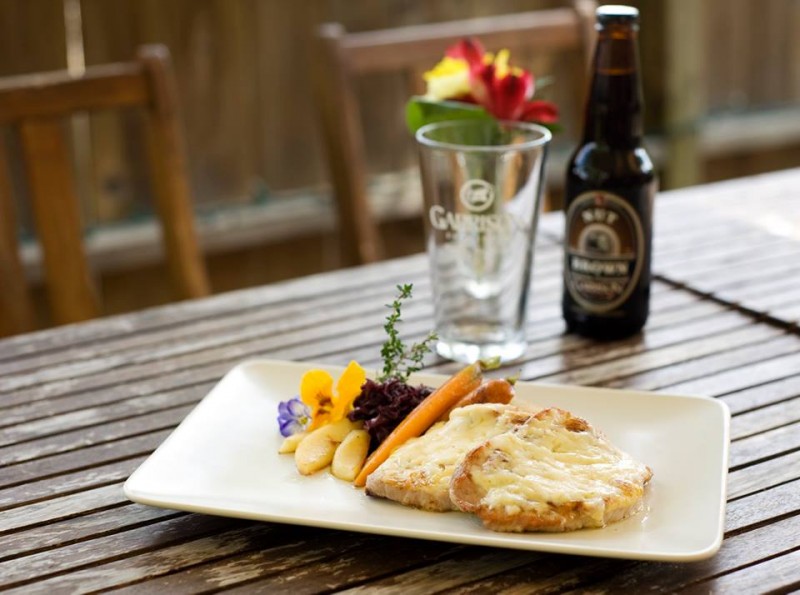 Mateus Bistro - Apple Patio