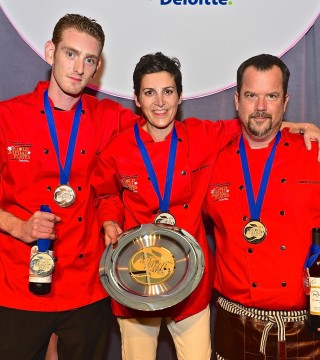 Photo of: Gold Medal Plates winning chefs