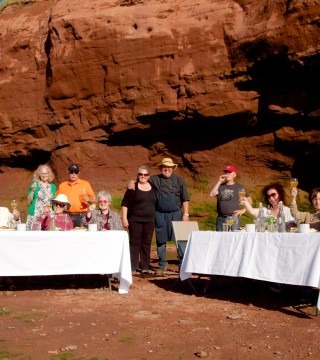 Photo of: Dining on the Ocean Floor