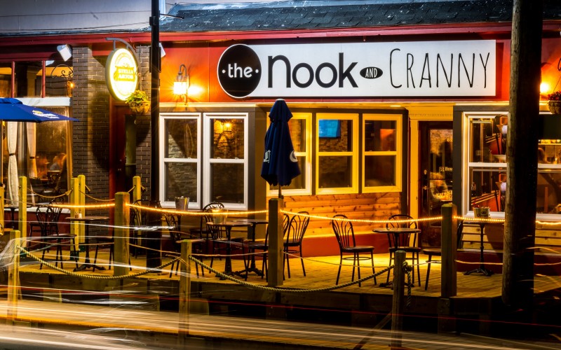 Picture of the patio at Nook & Cranny Brew Pub