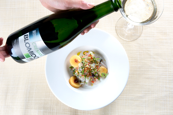 Peach & cucumber scallop ceviche