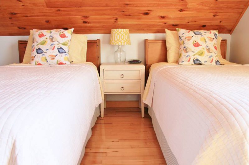 accommodations for two at The Flying Apron 