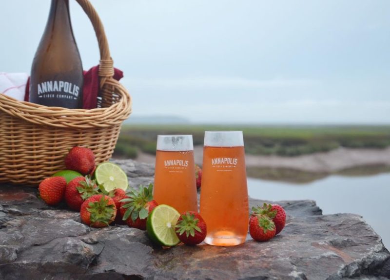 Strawberry lime cider
