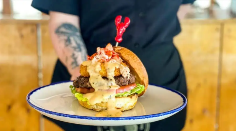 A photo of the Lighthouse Lobster Mac & Cheese Burger from the Sou'Wester Gift Shop & Restaurant